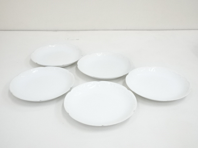 JAPANESE WHITE PORCELAIN SET OF 5 ORCHID